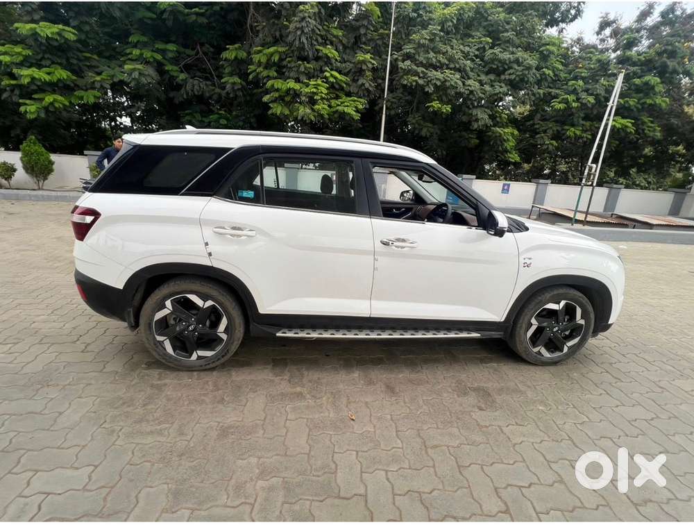 Hyundai Alcazar Diesel 2024