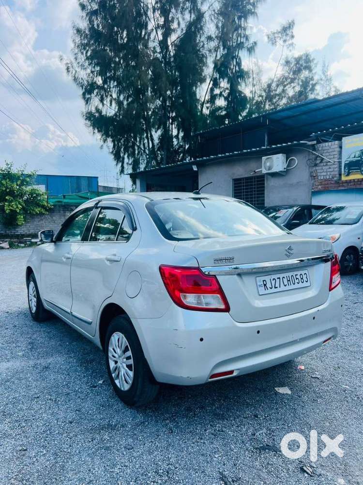 Maruti Suzuki Swift Dzire Vxi Optional, 2018, Petrol