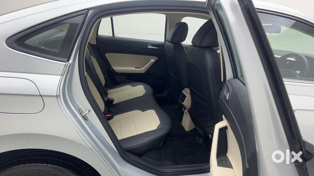 Volkswagen Virtus Highline Plus 1.0 Tsi At, 2024, Petrol