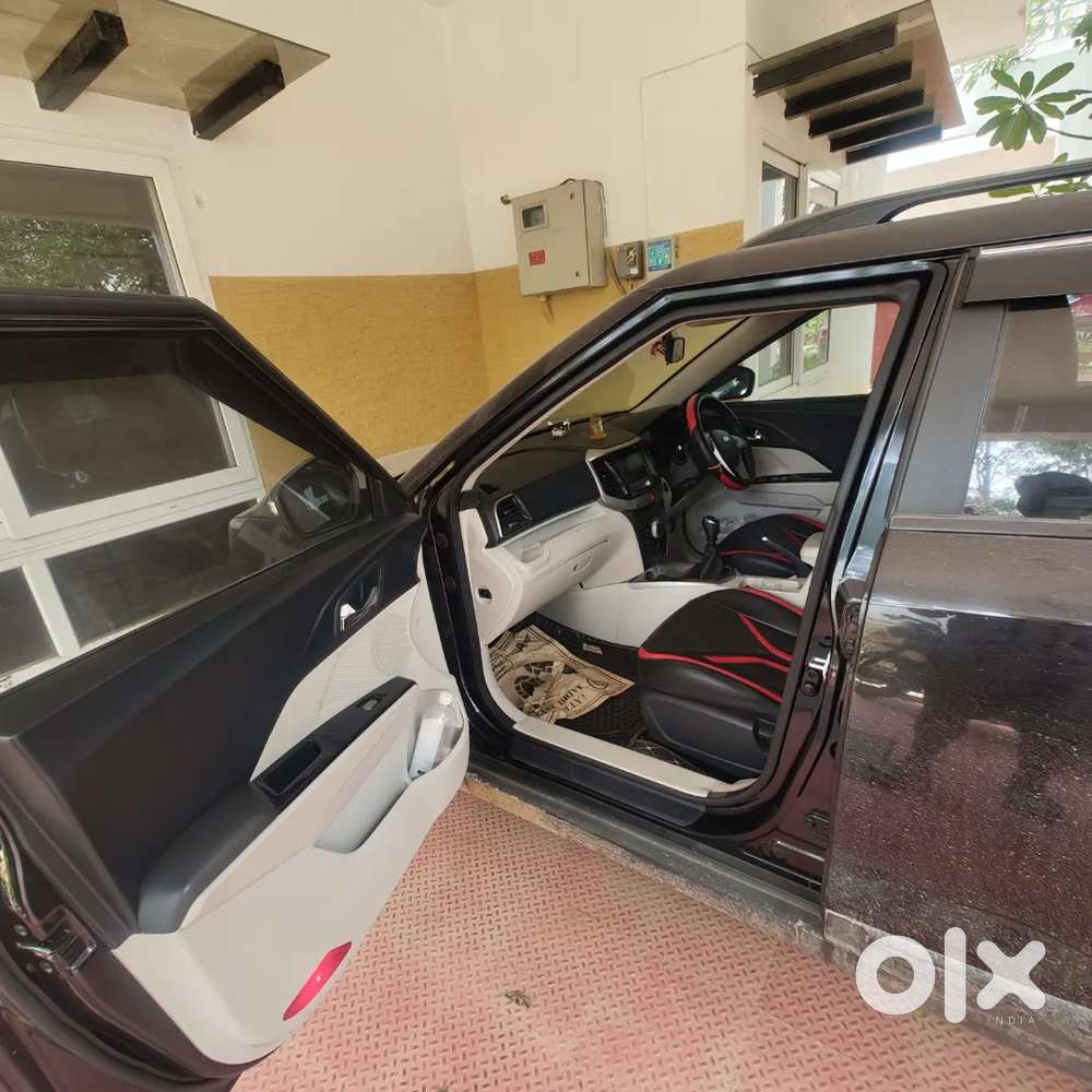 Mahindra Xuv300 2020 W8