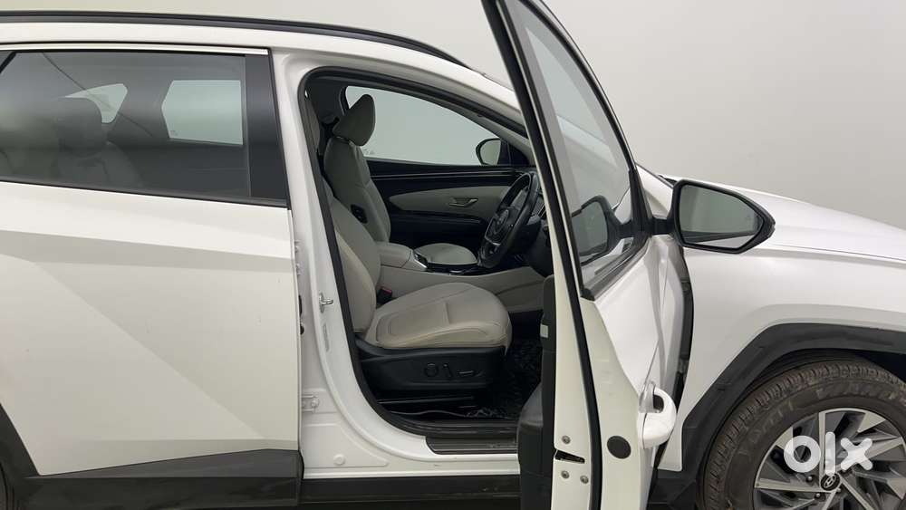 Hyundai Tucson 2.0 Signature Petrol At, 2023, Petrol
