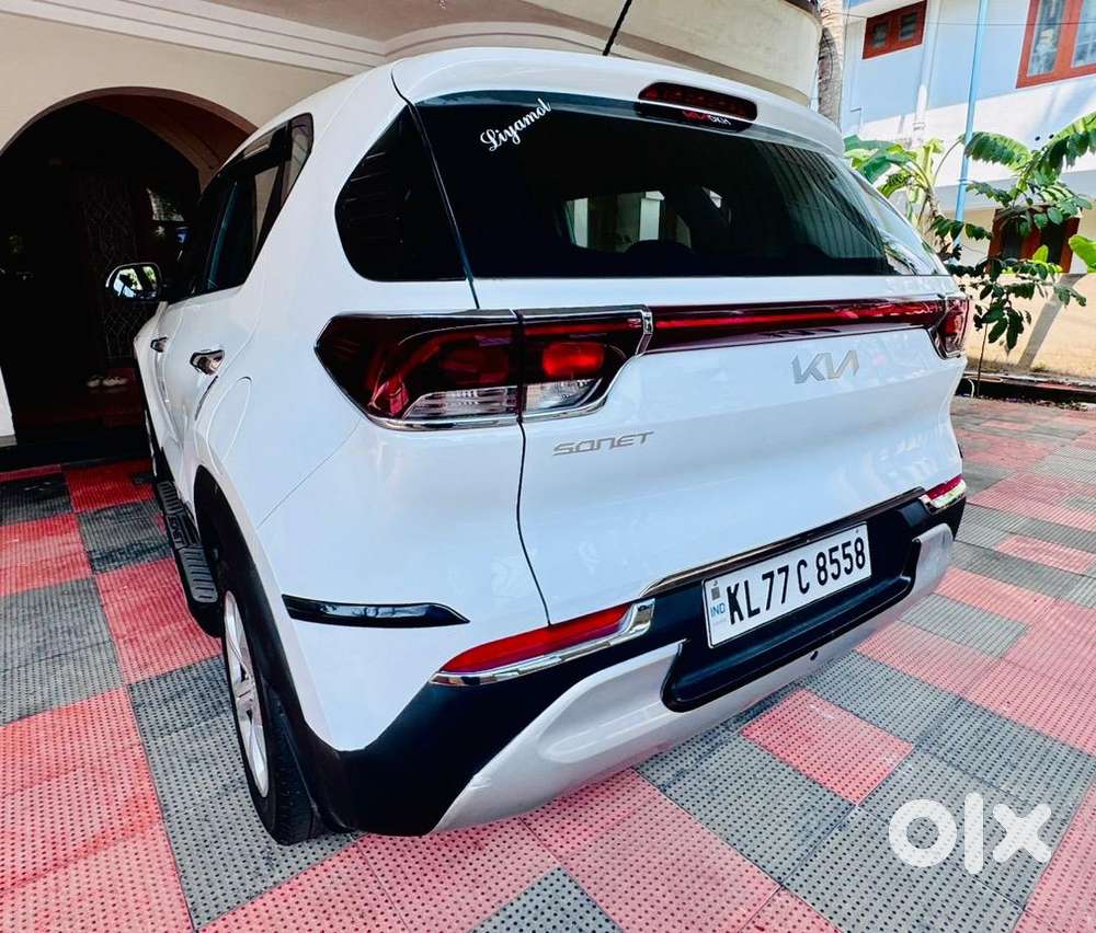 Kia Sonet 2023 Petrol Well Maintained
