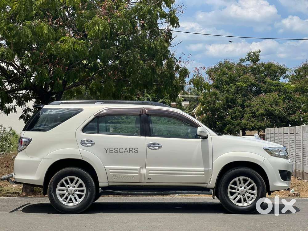 Toyota Fortuner 3.0 4x4 Manual, 2014, Diesel