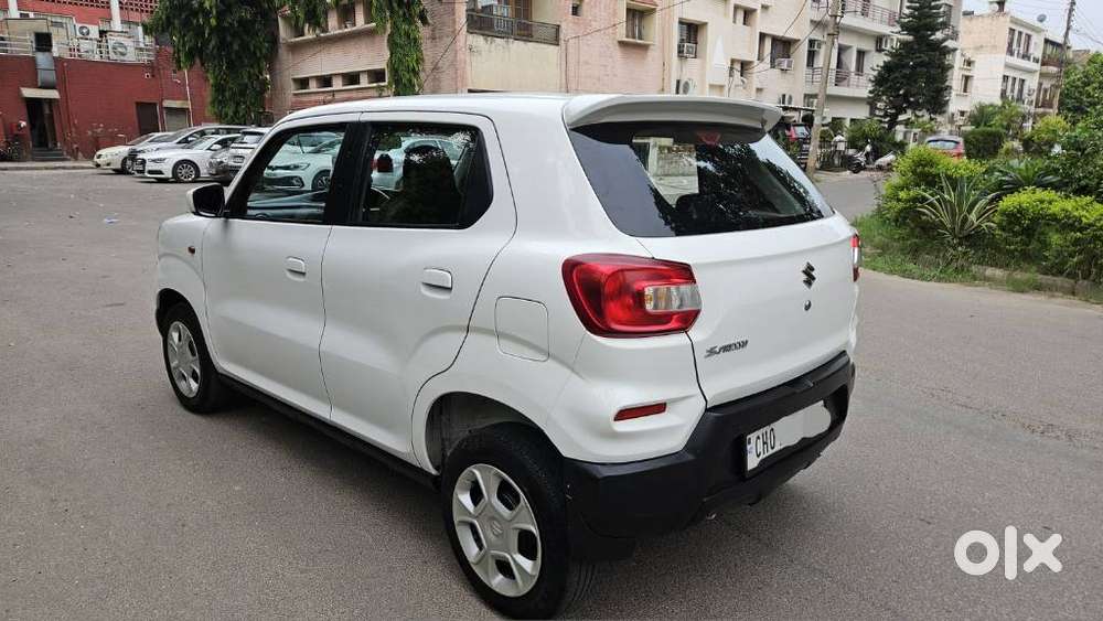Maruti Suzuki S-presso Vxi Opt, 2020, Petrol