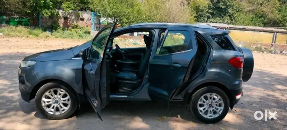 Ford Ecosport 2017  Petrol Titanium +automatic Transmission 1st Owner