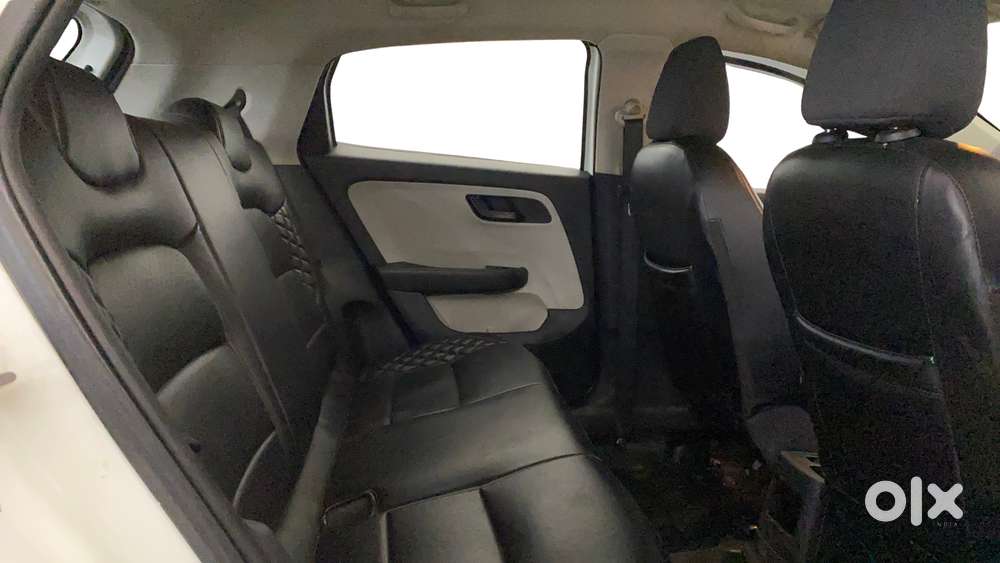 Tata Altroz 1.2 Xt, 2022, Diesel