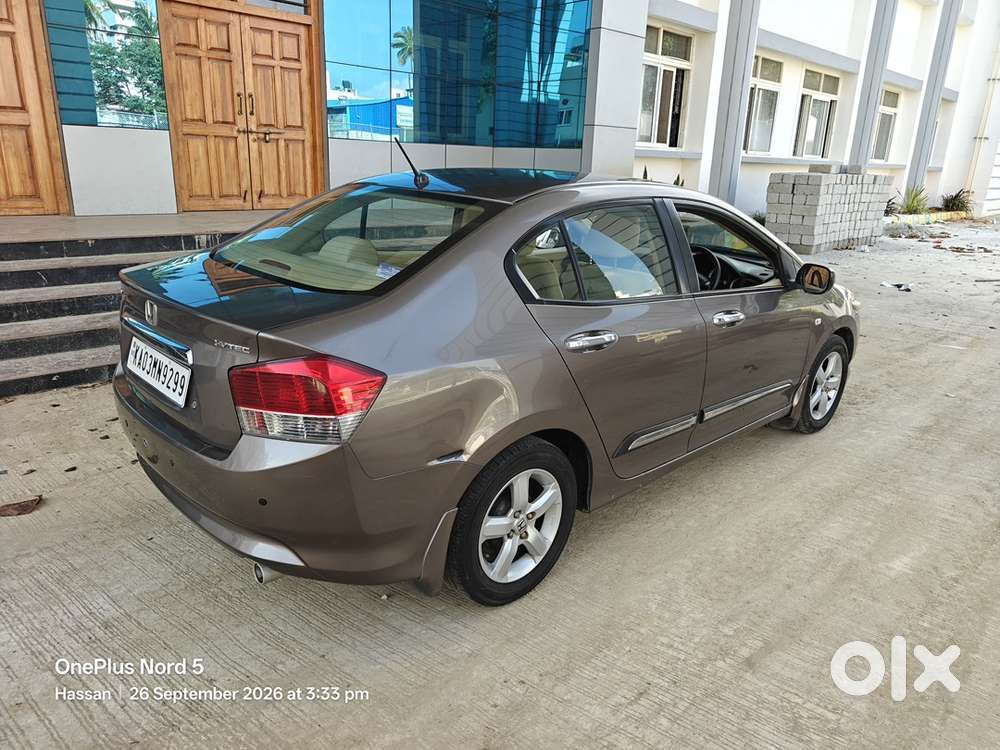 Honda City V I-vtec Top-end | 2011 | Petrol | Second Owner