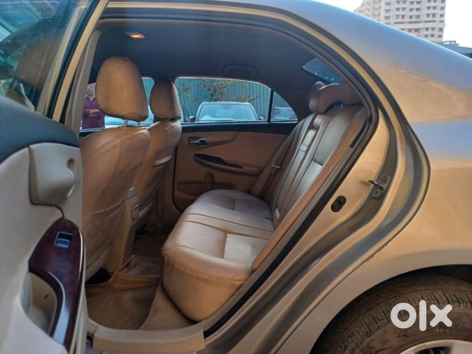 Toyota Corolla Altis 1.8 G Cng, 2011, Cng & Hybrids