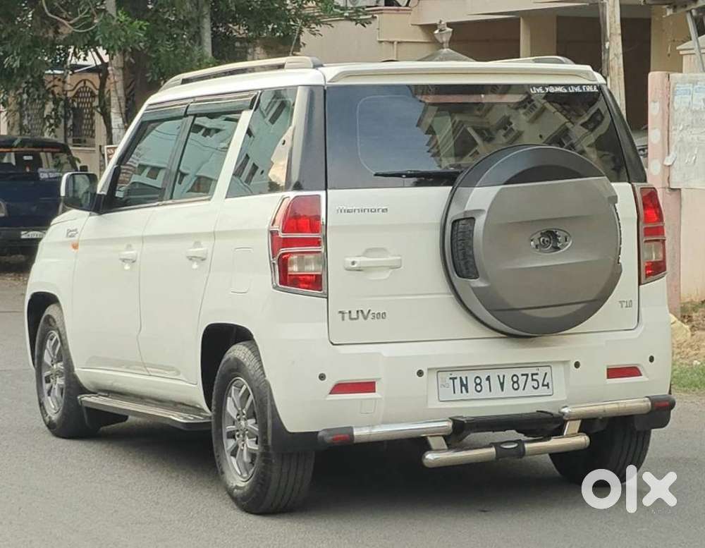 Mahindra Tuv 300 T10, 2018, Diesel