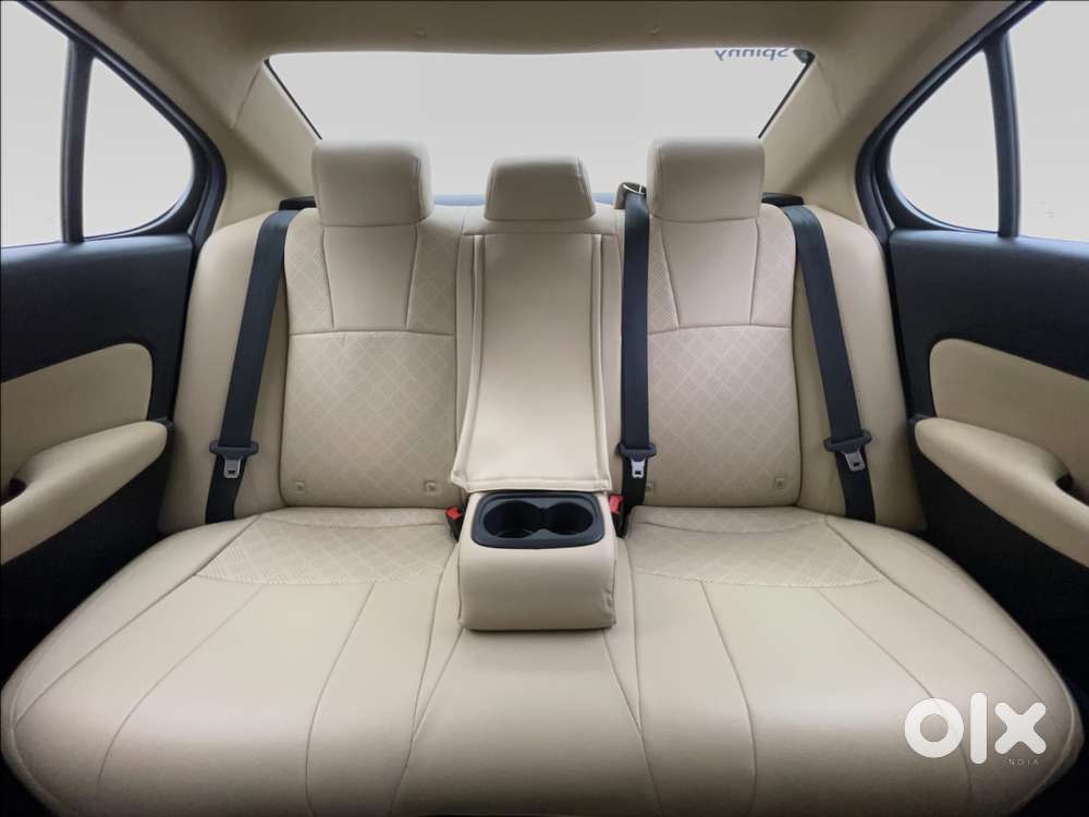 Honda City 1.5 V Cvt I-vtec Mt, 2023, Petrol