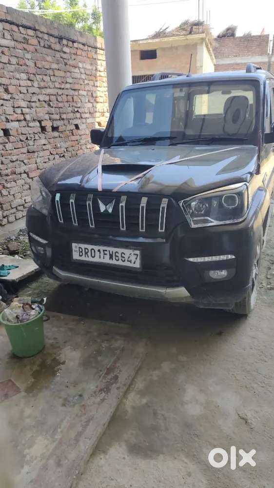 Mahindra Scorpio Classic S11 2022
