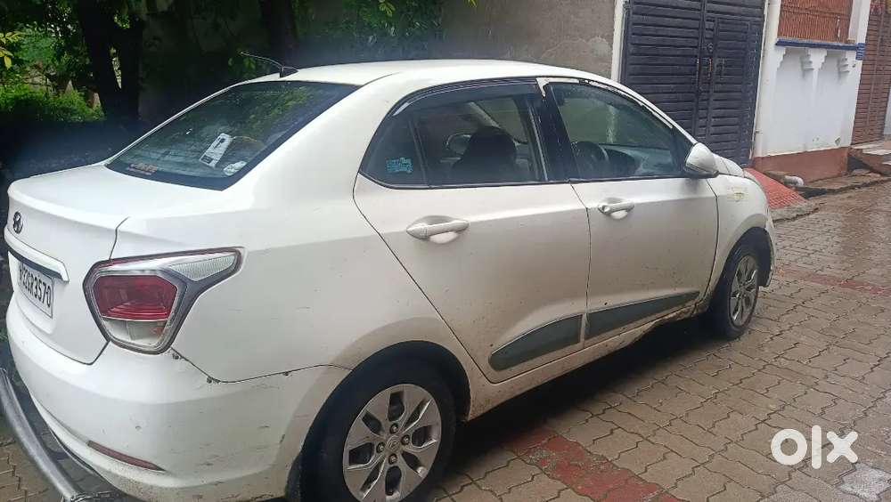 Hyundai Xcent 2016 Petrol Manual