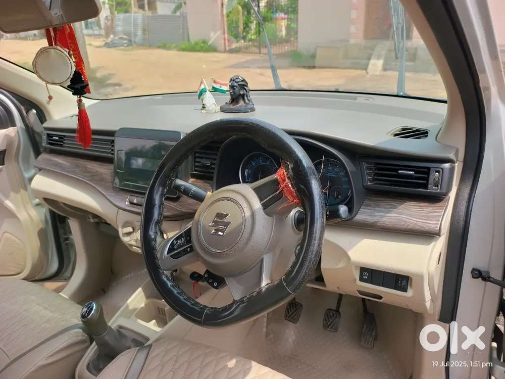 Maruti Suzuki Ertiga 2022 Petrol 78000 Km Driven