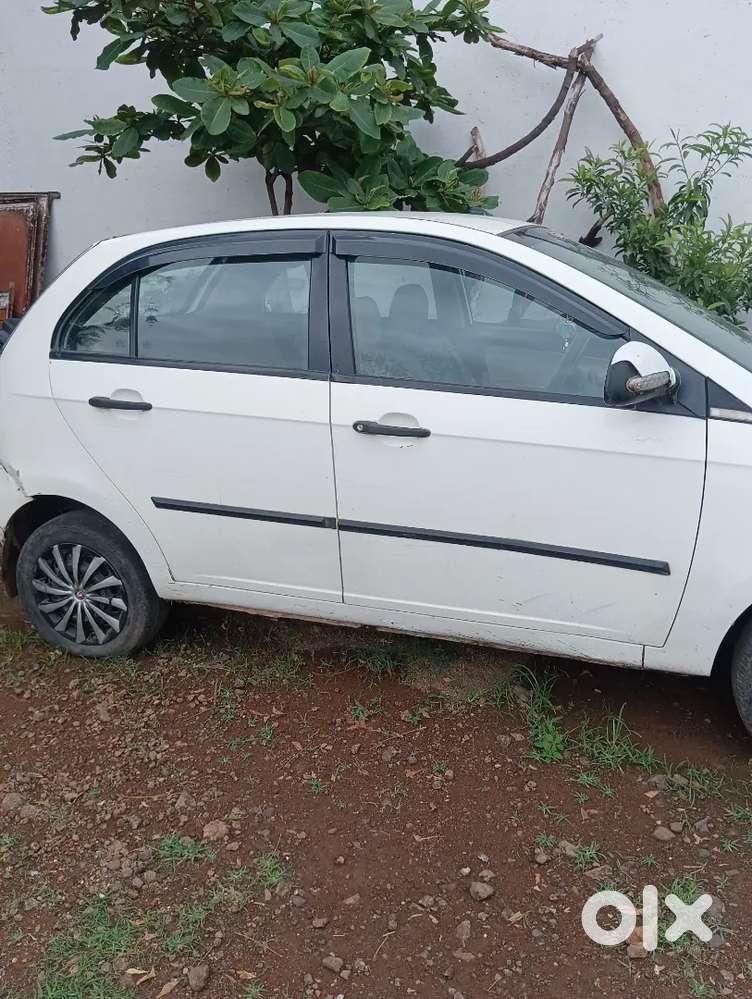 Tata Indica Vista Ls Quadrajetbsiv 2011 Diesel