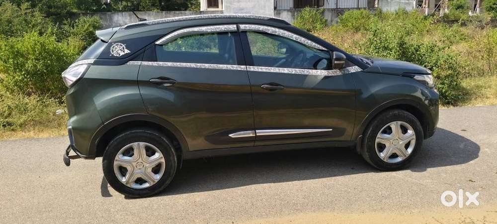 Tata Nexon 1.2 Revotron Xm, 2020, Petrol