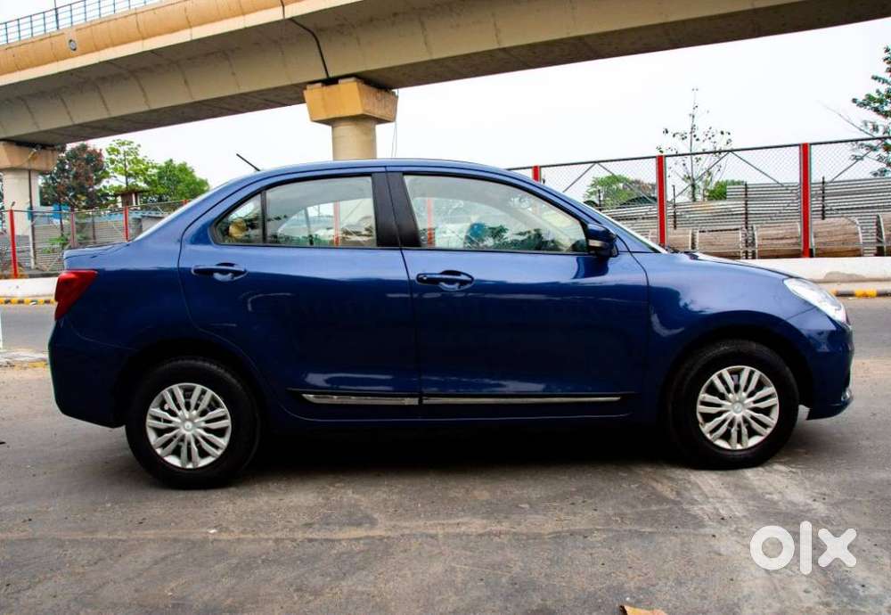 Maruti Suzuki Dzire 1.2 Vxi Amt, 2021, Petrol