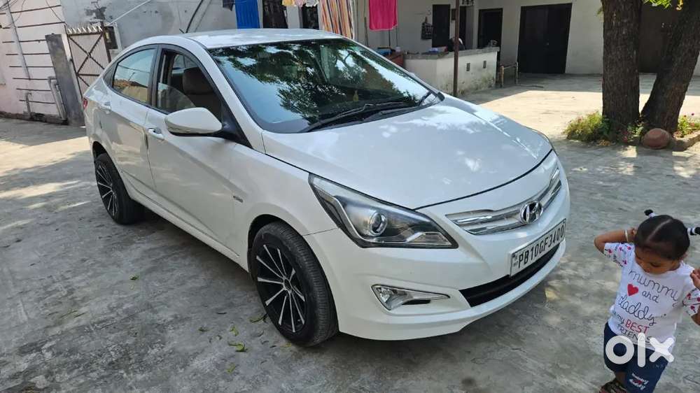 Hyundai Verna, New Tyre, Service Done , Insurence Full