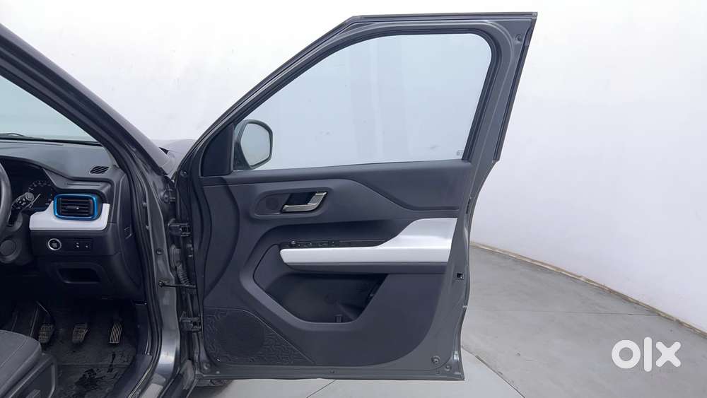 Tata Punch Creative, 2023, Petrol