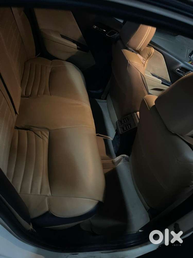Honda City ( V ) Model
