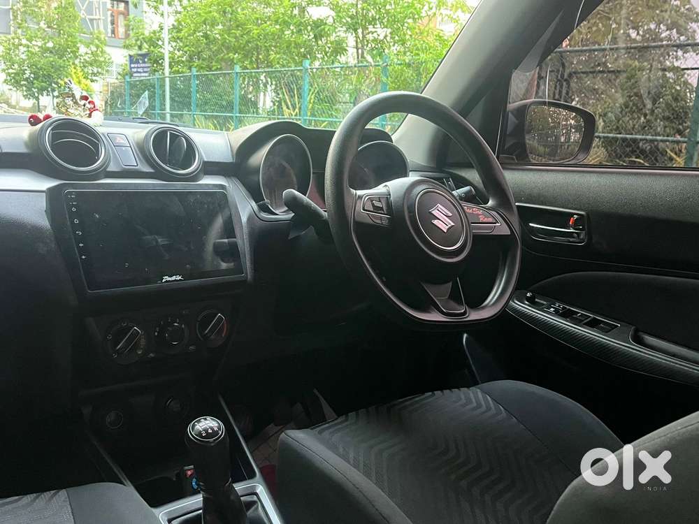 Maruti Suzuki Swift, 2022, Petrol
