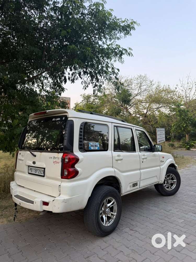 Mahindra Diesel Car 2009