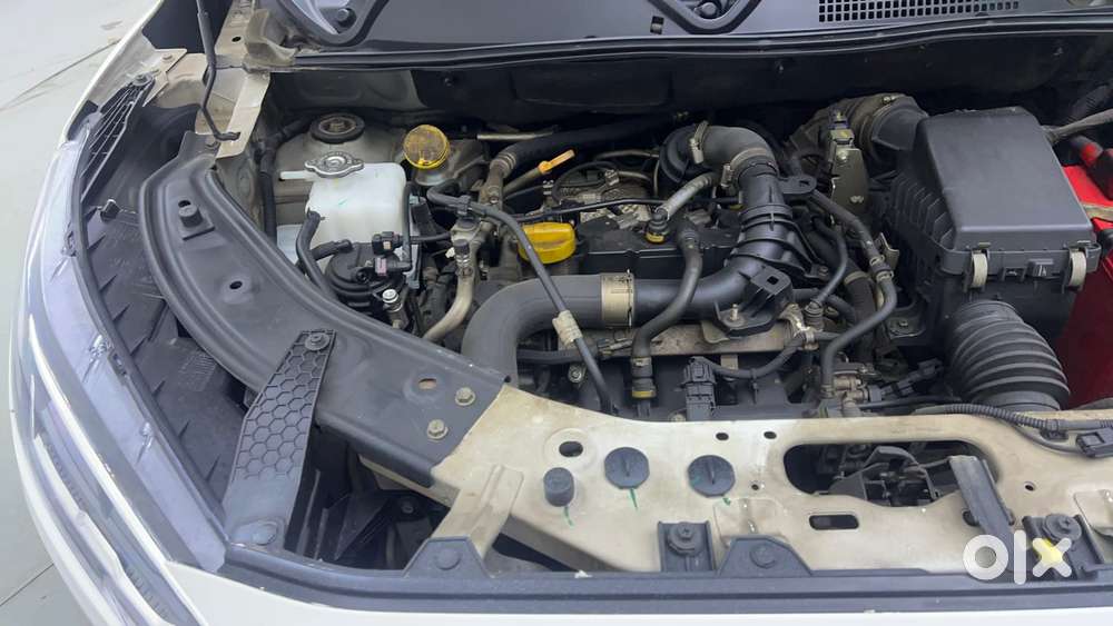 Nissan Magnite 1.0 Xv Premium Turbo, 2021, Petrol