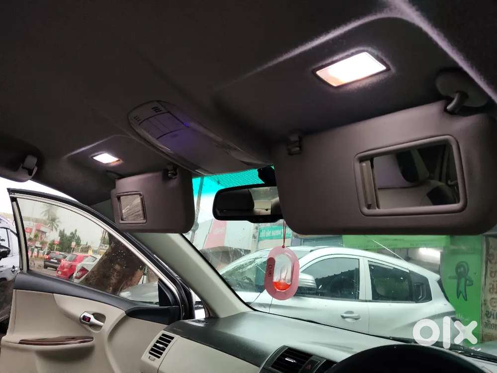 Toyota Corolla Altis 2012