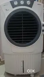 Voltas 92 litres cooler