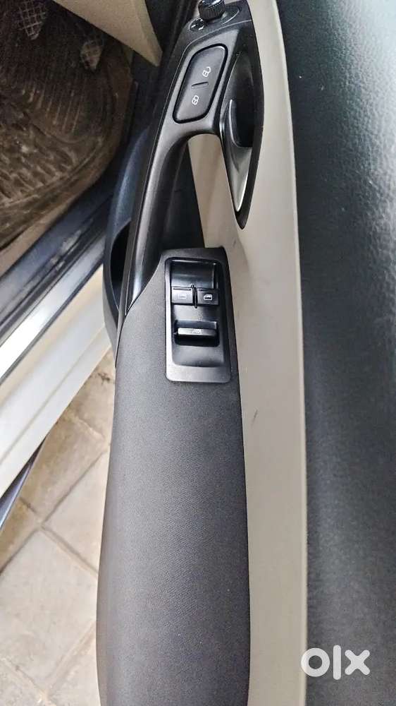2nd Owner Volkswagen Polo 2011