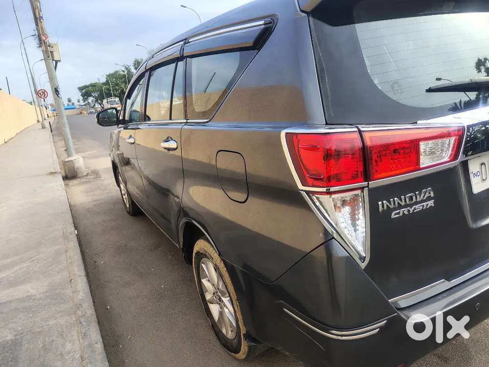 Toyota Innova Crysta 2.4 V 2018 Diesel Manual