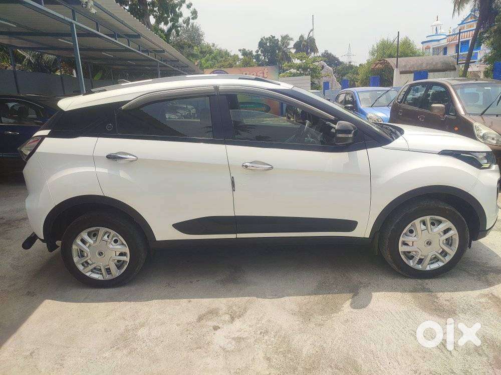 Tata Nexon 1.2 Petrol, 2023, Petrol