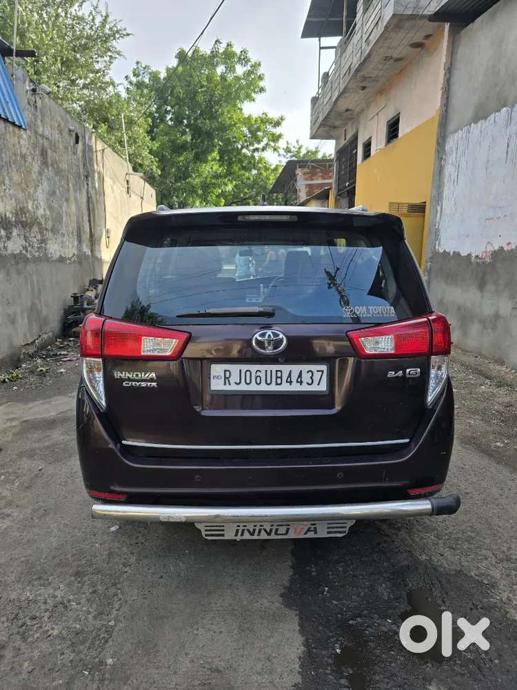 Toyota Innova Crysta 2017 Diesel Manual