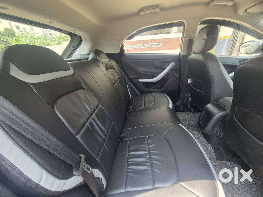 Tata Nexon 1.2 Revotron Xma Amt, 2022, Petrol