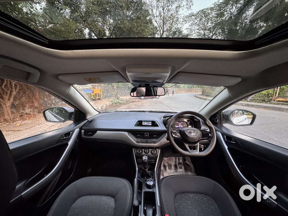 Tata Nexon 1.5 Revotorq Xm (s), 2022, Diesel