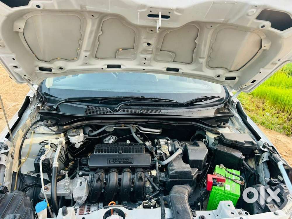 Honda Amaze Petrol Well Maintained