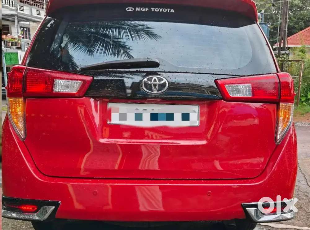 Toyota Innova Crysta 2017