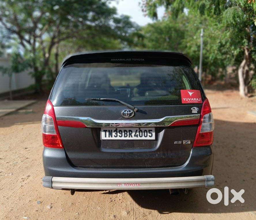 Toyota Innova 2.5 Zx 7 Str Bs-iv, 2015, Diesel