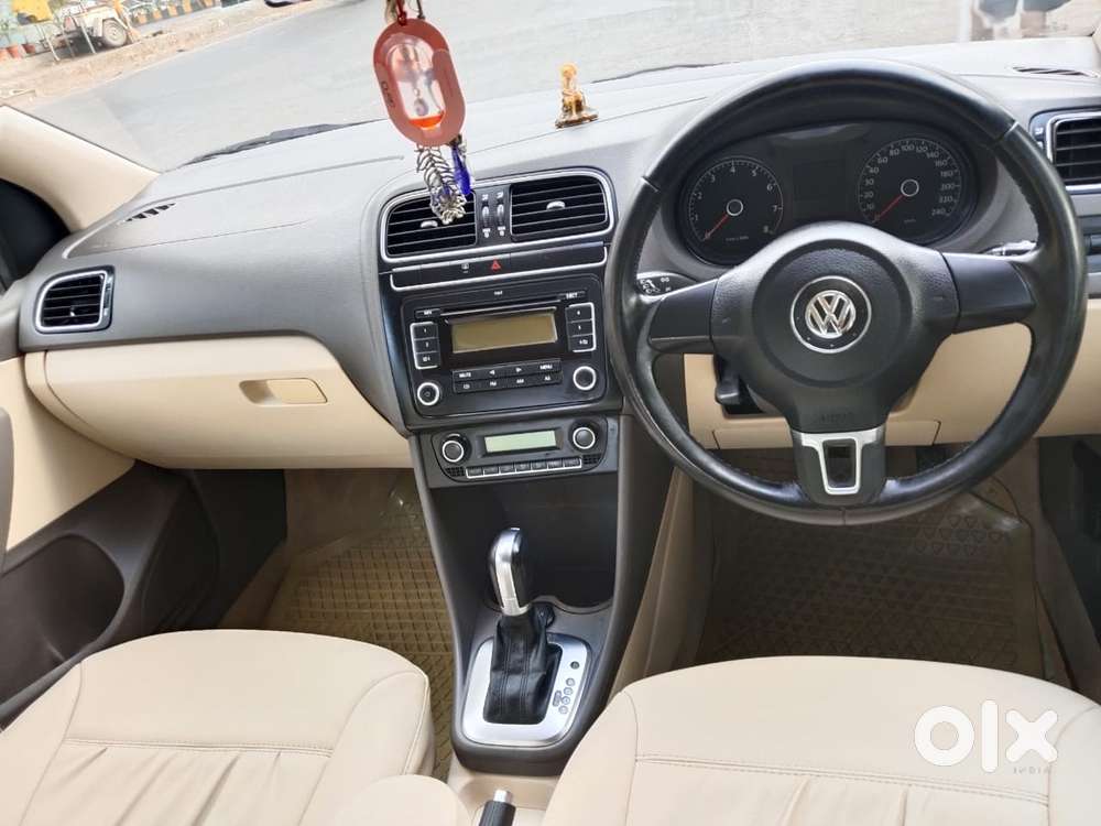 Volkswagen Vento 1.2 Tsi Highline At, 2011, Petrol