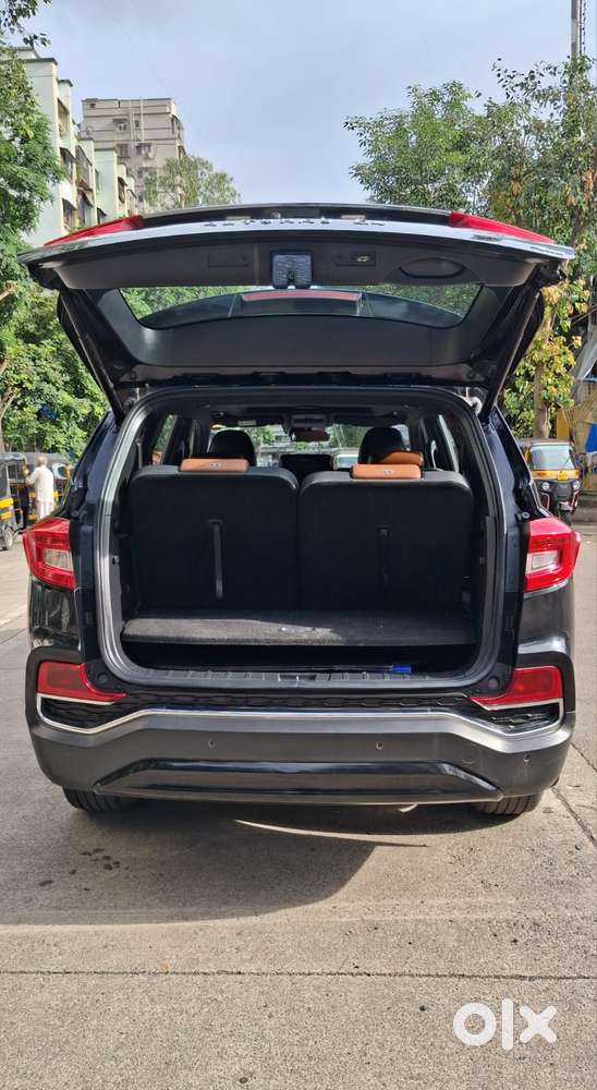 Mahindra Alturas G4 4wd At, 2021, Diesel