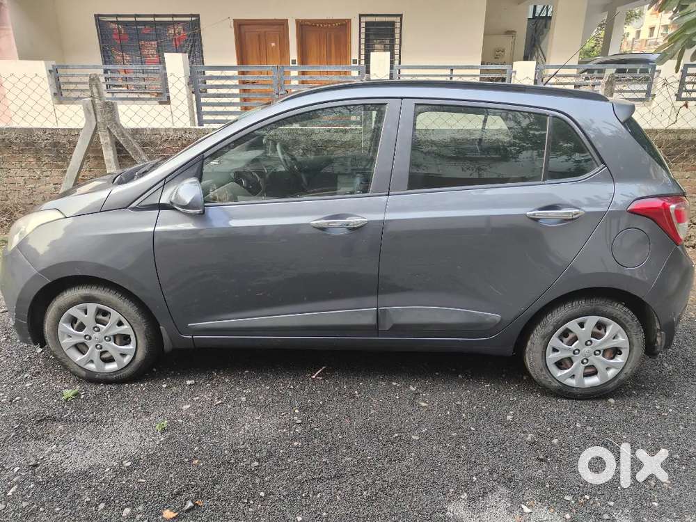 Hyundai Grand I10 2015 Petrol 67000 Km Driven