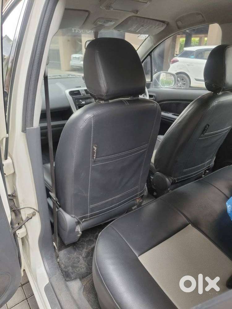 Maruti Suzuki Ritz, 2010, Petrol