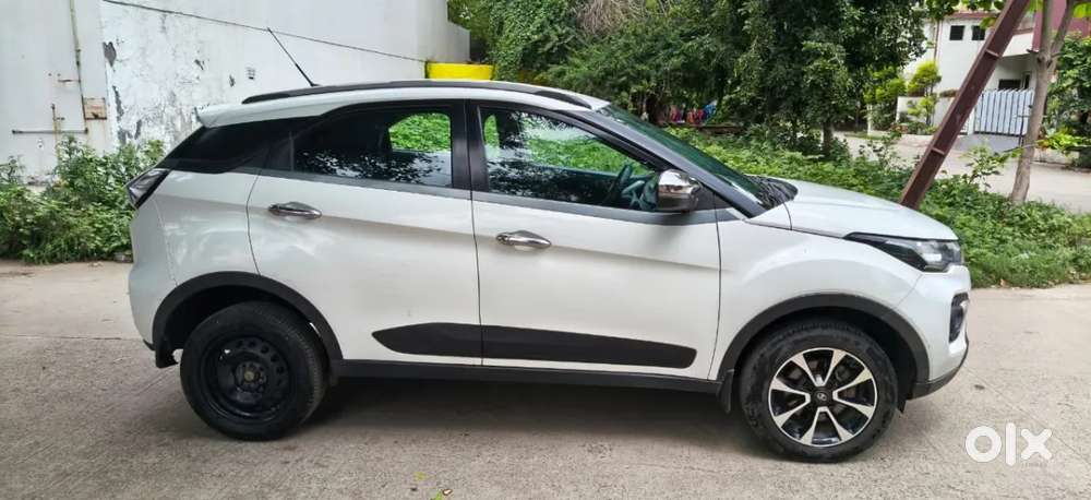 Tata Nexon 1.2 Revotron Xz Plus (s), 2021, Petrol