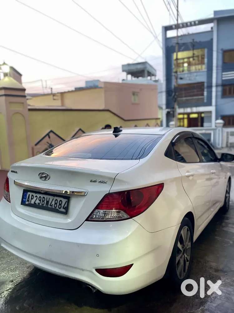 Hyundai Verna 2013 Diesel Well Maintained