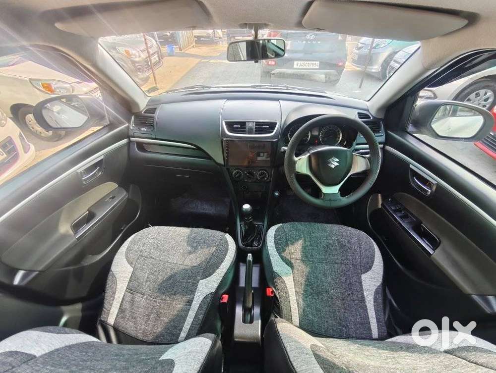 Maruti Suzuki Swift Vxi + Manual, 2014, Petrol