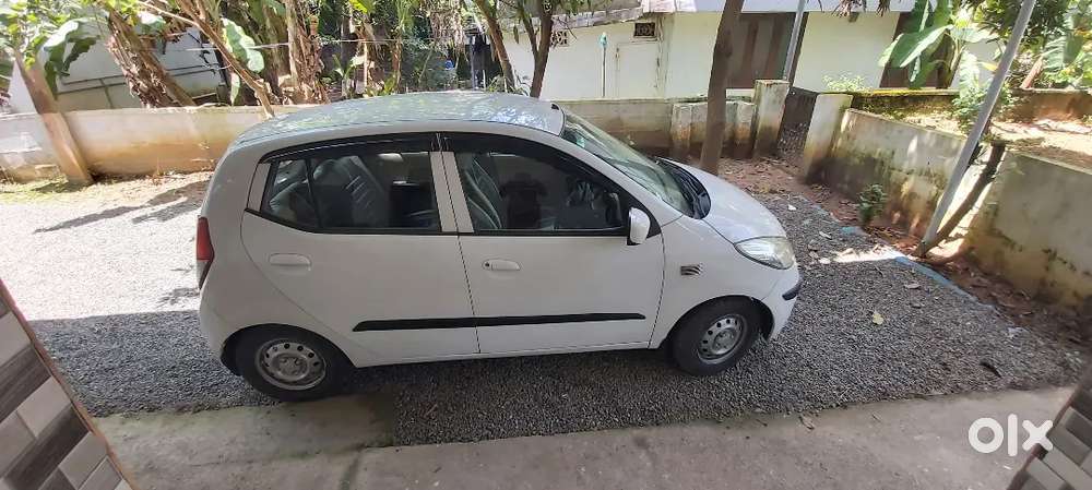 Hyundai I10 2011 Petrol 11000 Km Driven