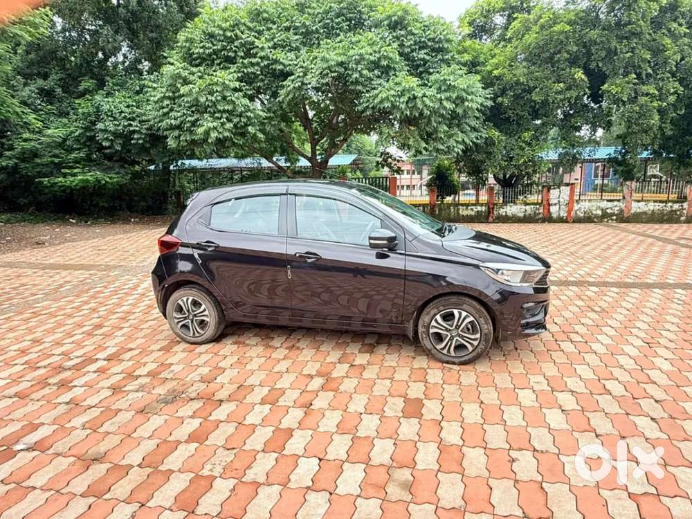 Tata Tiago 1.05 Revotorq Xt, 2023, Petrol