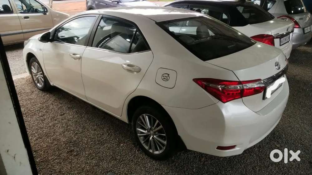 Toyota Corolla Altis 1.8 2014