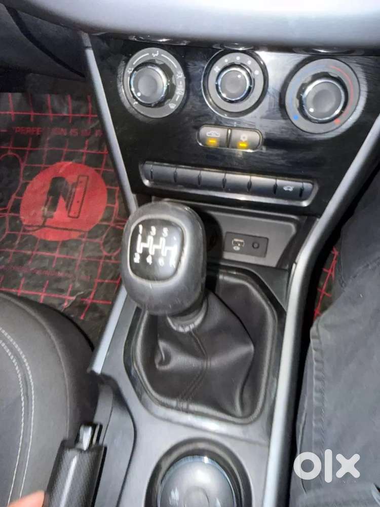 Tata Nexon 1.5 Revotorq Xm, 2021, Diesel
