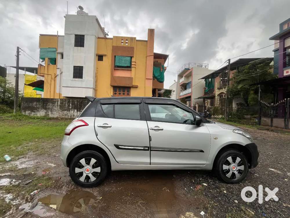 Swift Vxi Maruti 2012