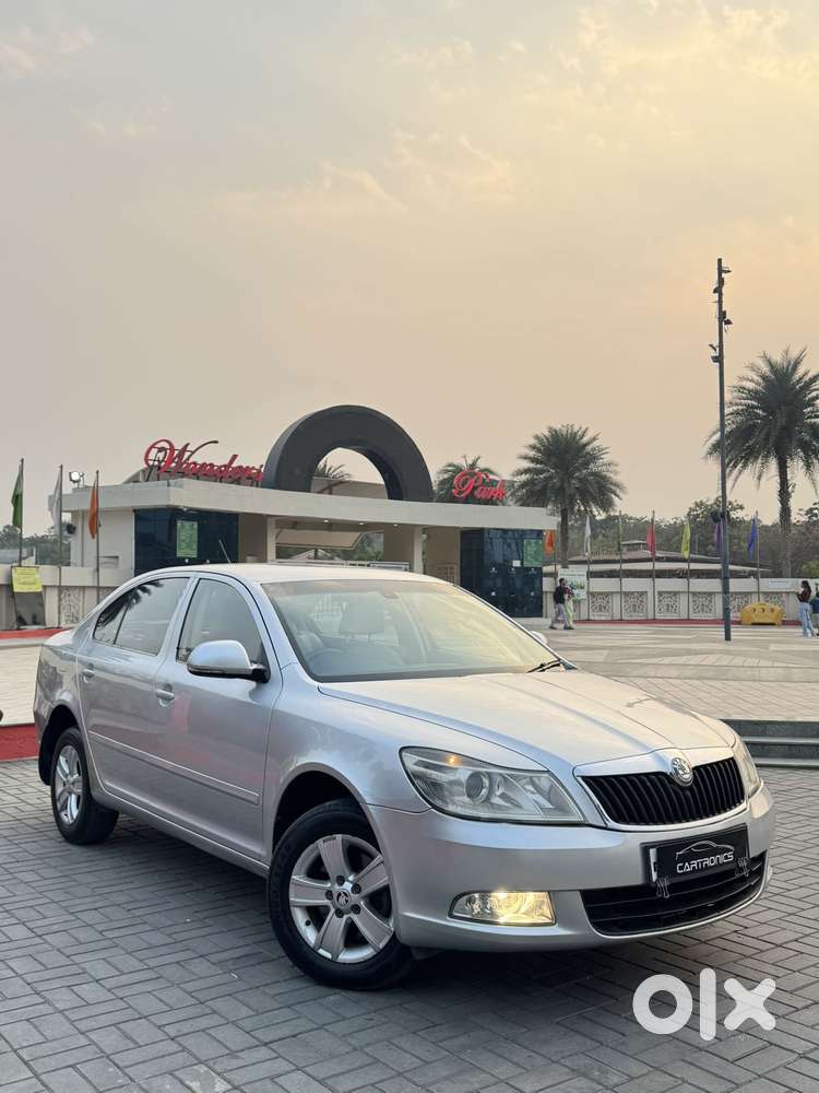 Skoda Laura 1.9 Tdi At Ambiente, 2012, Diesel